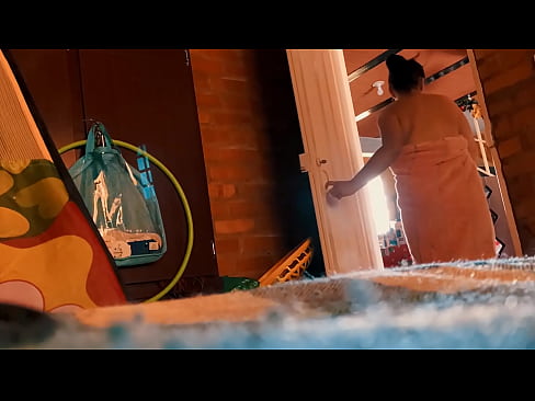 ❤️ El meu oncle em segueix a la dutxa, em fot mentre em ducho. ☑ Porno de qualitat a nosaltres ca.pornburst.ru